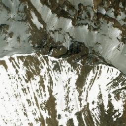 Satellite imagery of Ogre Peak, CA