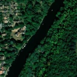 Satellite imagery of boundary_stone, GB