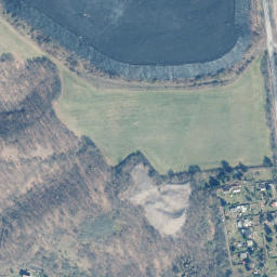 Satellite imagery of Holzberg, DE