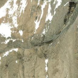 Satellite imagery of Kiwetinok Peak, CA