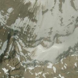Satellite imagery of Merlin Castle, CA