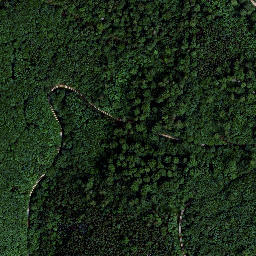 Satellite imagery of Hennberg, DE
