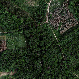 Satellite imagery of Hennberg, DE