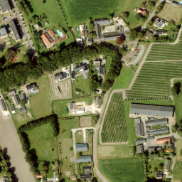 Satellite imagery of Kasteel Oud-Beysterveld, NL