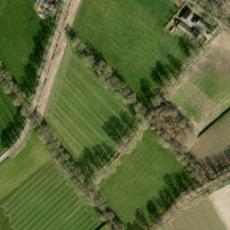 Satellite imagery of Kasteel Croy, NL