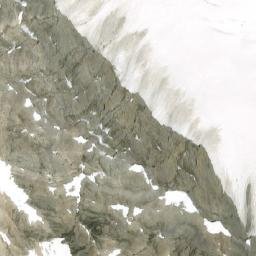 Satellite imagery of Michael Peak, CA