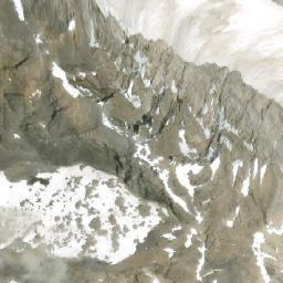 Satellite imagery of Michael Peak, CA