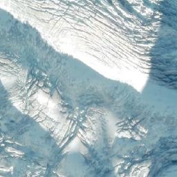 Satellite imagery of Royal Mountain, CA