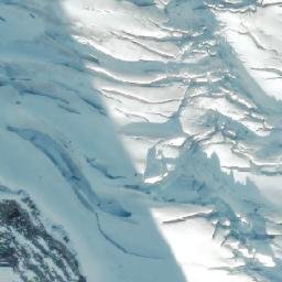 Satellite imagery of Royal Mountain, CA
