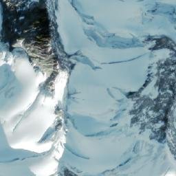 Satellite imagery of Royal Mountain, CA