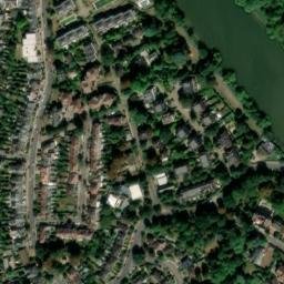 Satellite imagery of boundary_stone, GB