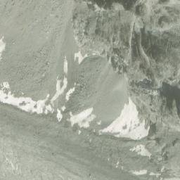 Satellite imagery of Mount Roovers, CA