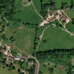 Satellite imagery of Donnington Castle, GB