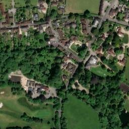 Satellite imagery of Donnington Castle, GB