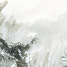 Satellite imagery of Trylon Peak, CA