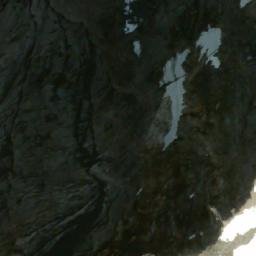 Satellite imagery of Mount Holway, CA