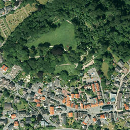 Satellite imagery of Blankenstein Castle, DE