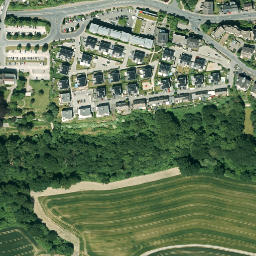 Satellite imagery of Blankenstein Castle, DE
