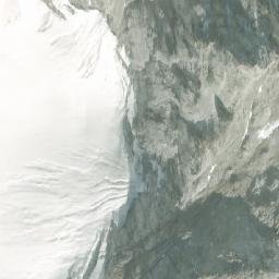 Satellite imagery of Combatant Mountain, CA