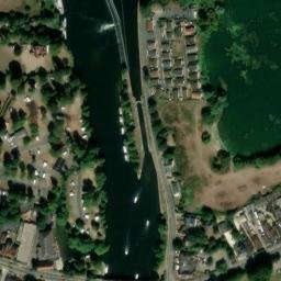 Satellite imagery of Coal tax post, GB