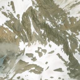 Satellite imagery of Duchesnay Pass, CA