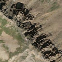 Satellite imagery of Dauntless Mountain, CA