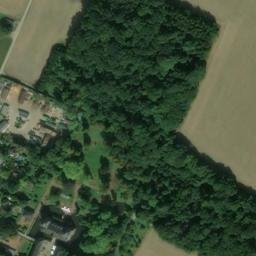 Satellite imagery of Schloß Hugenpoet, DE