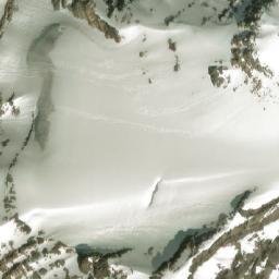 Satellite imagery of Glacier Peak, CA