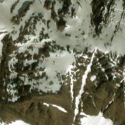 Satellite imagery of Ringrose Peak, CA