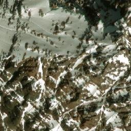 Satellite imagery of Ringrose Peak, CA