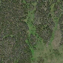 Satellite imagery of Mount Tom, CA