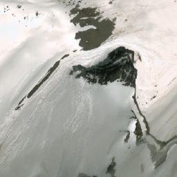 Satellite imagery of Mount Aylmer, CA