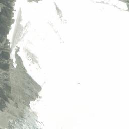 Satellite imagery of Mount Munday, CA