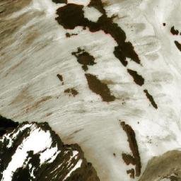 Satellite imagery of Curtis Peak, CA