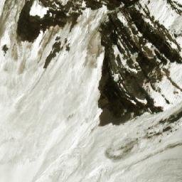 Satellite imagery of Curtis Peak, CA
