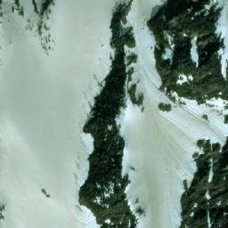 Satellite imagery of Balu Pass, CA