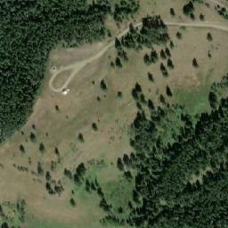 Satellite imagery of Beaupré Hill, CA