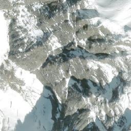 Satellite imagery of Mount Queen Bess, CA