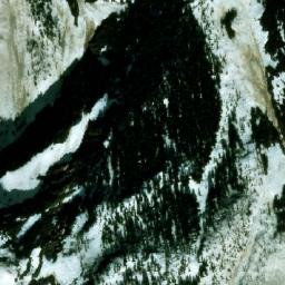 Satellite imagery of Ross Peak, CA