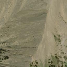 Satellite imagery of Mount Brewster, CA