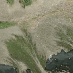 Satellite imagery of Glacier Crest, CA
