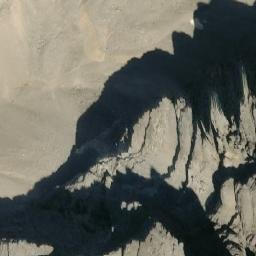 Satellite imagery of Cascade Mountain, CA