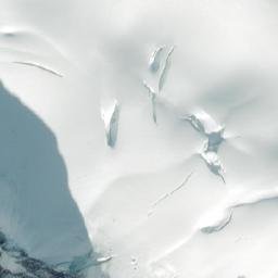 Satellite imagery of Dauntless Mountain, CA