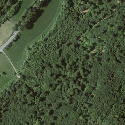 Satellite imagery of Weinberg, DE