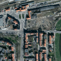 Satellite imagery of Legnica - Zamek piastowski, PL