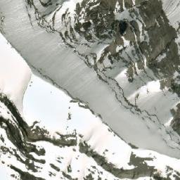 Satellite imagery of Mount Peechee, CA