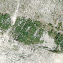 Satellite imagery of Mount Klattasine, CA