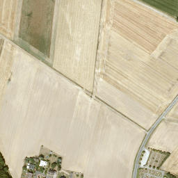 Satellite imagery of Weinberg, DE