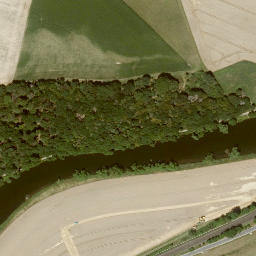 Satellite imagery of Weinberg, DE