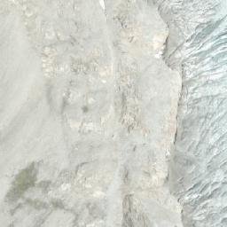 Satellite imagery of Nunatak Peak, CA